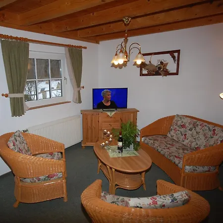 Gaststaette Und Zum Klausner Guest house